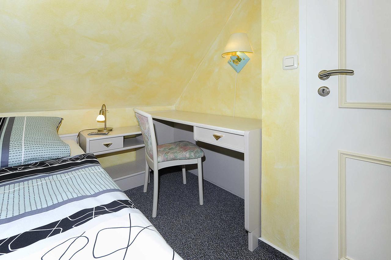 Ferienwohnungen Haus Sternenlicht Esens Exterior photo